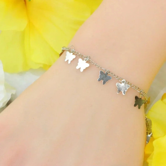 "Minimalist Bracelet, Sleek & Modern Design, Women’s Fashion, YC110230-B - Picture 7 of 10